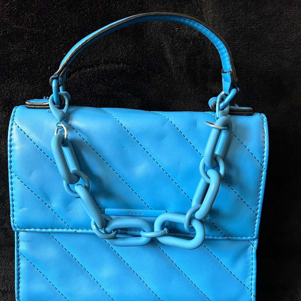 ALDO Sky Blue Quilted Chain-Handle Crossbody Bag - Picture 4 of 7